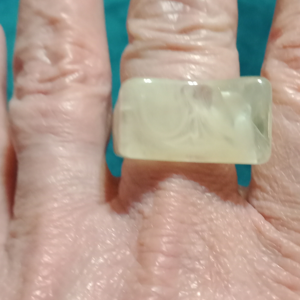 Retro Clear Cream Marbled Resin Ring Chunky